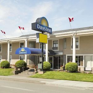 Days Inn By Wyndham Vancouver Metro